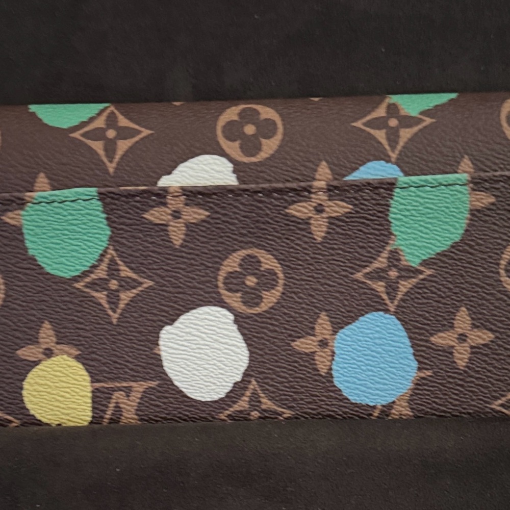 Gorgeous Brown Wallet with Multicolor Accents - Picture 2 of 4